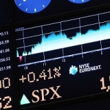 Sberbank CIB рассказал о связи индекса S&P 500 с динамикой VIX // Financial One