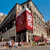 Акции торговой сети Macy's обвалились на 19%. Что происходит?