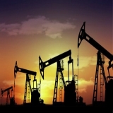 Большая сделка Chevron: нефтяной гигант купит конкурента за $33 млрд